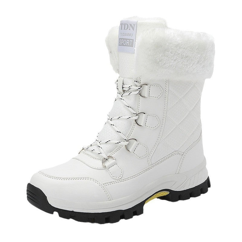 Bottes de neige épaisses et doublées en polaire, idéales pour le confort et l'adhérence en hiver. Parfaites pour les femmes.