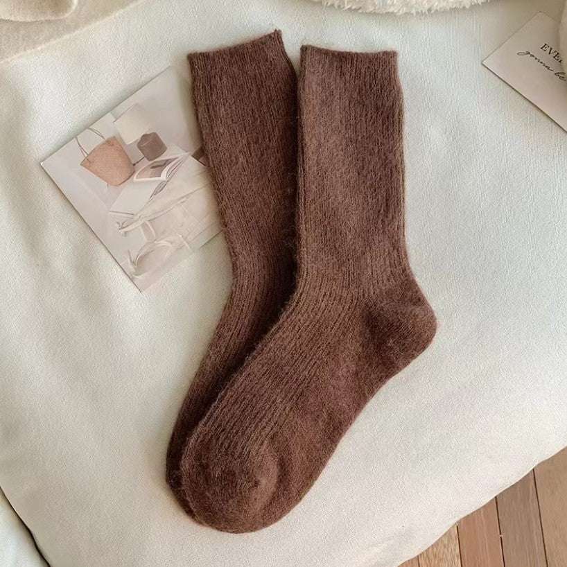 Chaussettes en laine épaisse et de taille moyenne